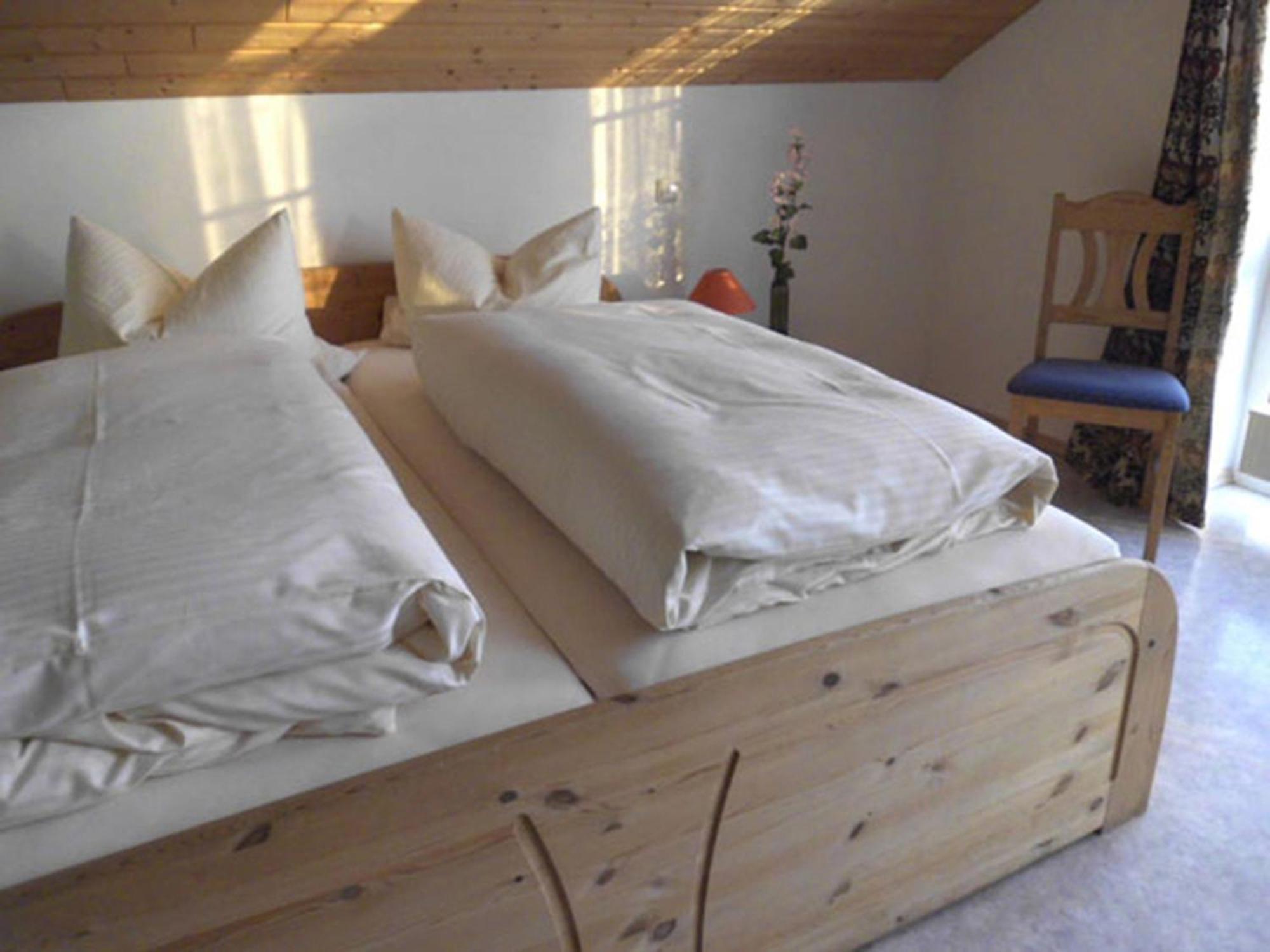 Gaestehaus Am Rathaus, Mehrbettzimmer 1 Hohenpeissenberg Екстер'єр фото